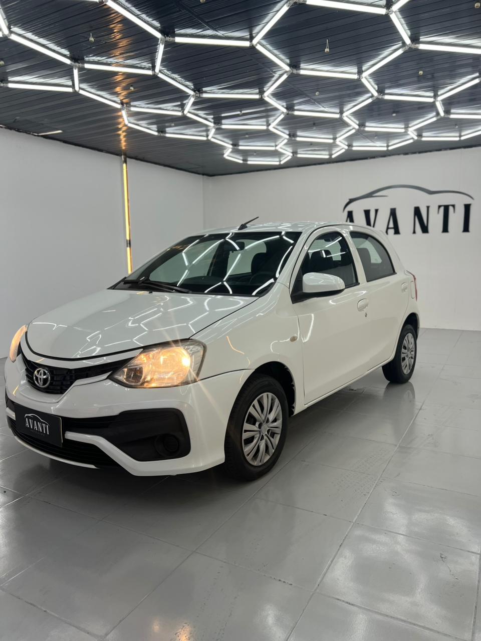 Toyota Etios X 1.3 Flex 16V 5P Mec. 2019