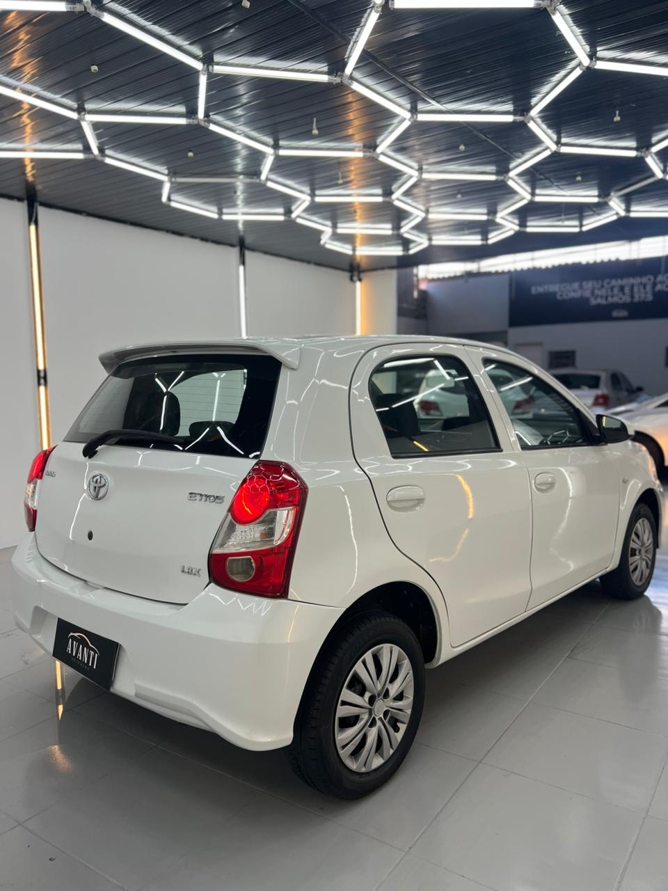 Toyota Etios X 1.3 Flex 16V 5P Mec. 2019